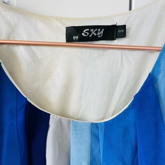 SKY Flow Midi Dress (Blue Ombre, Small) - Picture 9 of 13